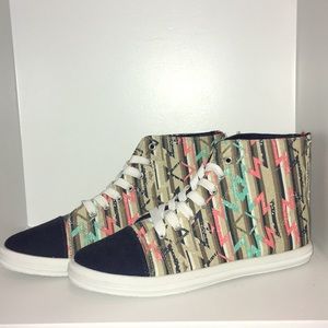 Aztec Printed Shoes